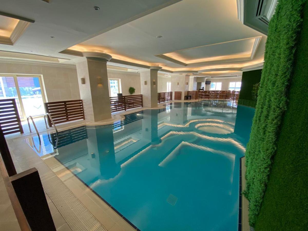 דוחה Magnum Hotel & Suites West Bay מראה חיצוני תמונה