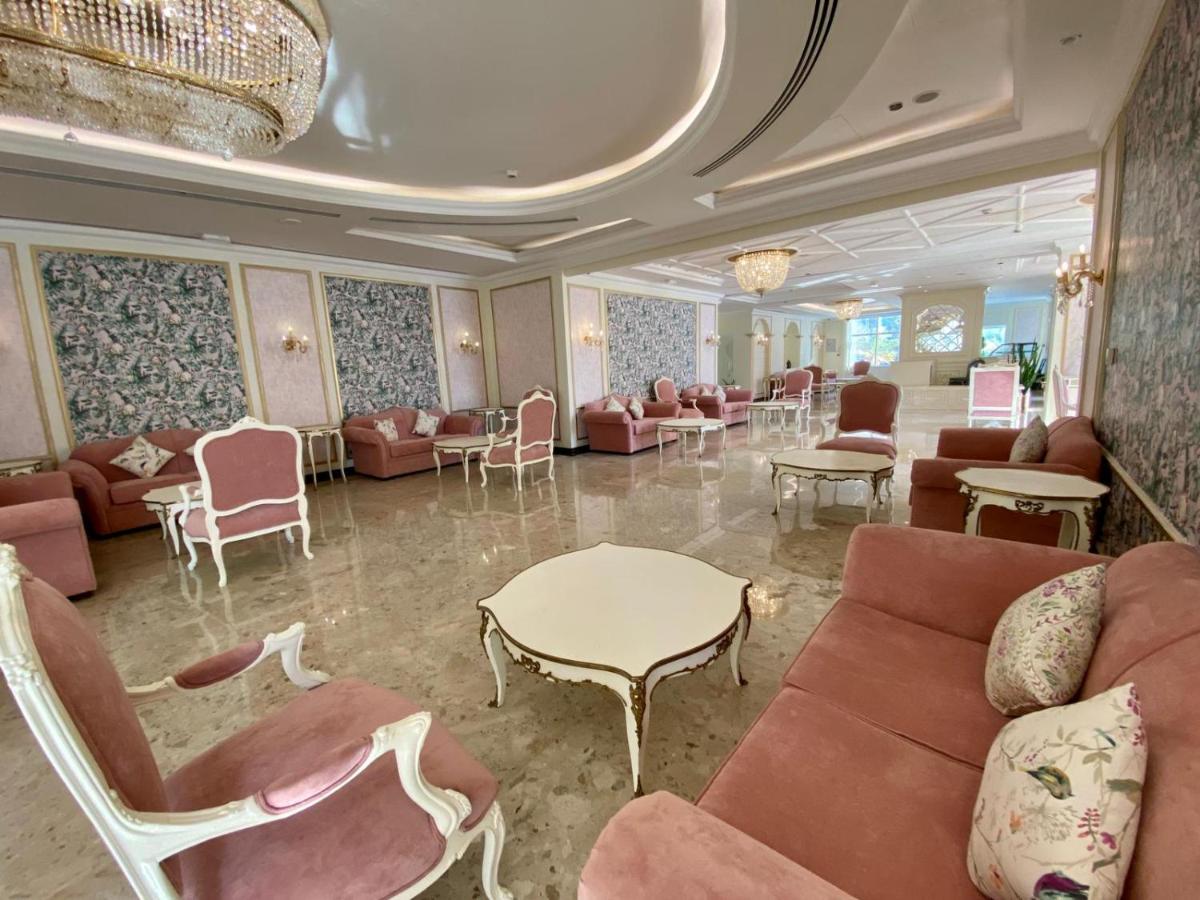 דוחה Magnum Hotel & Suites West Bay מראה חיצוני תמונה