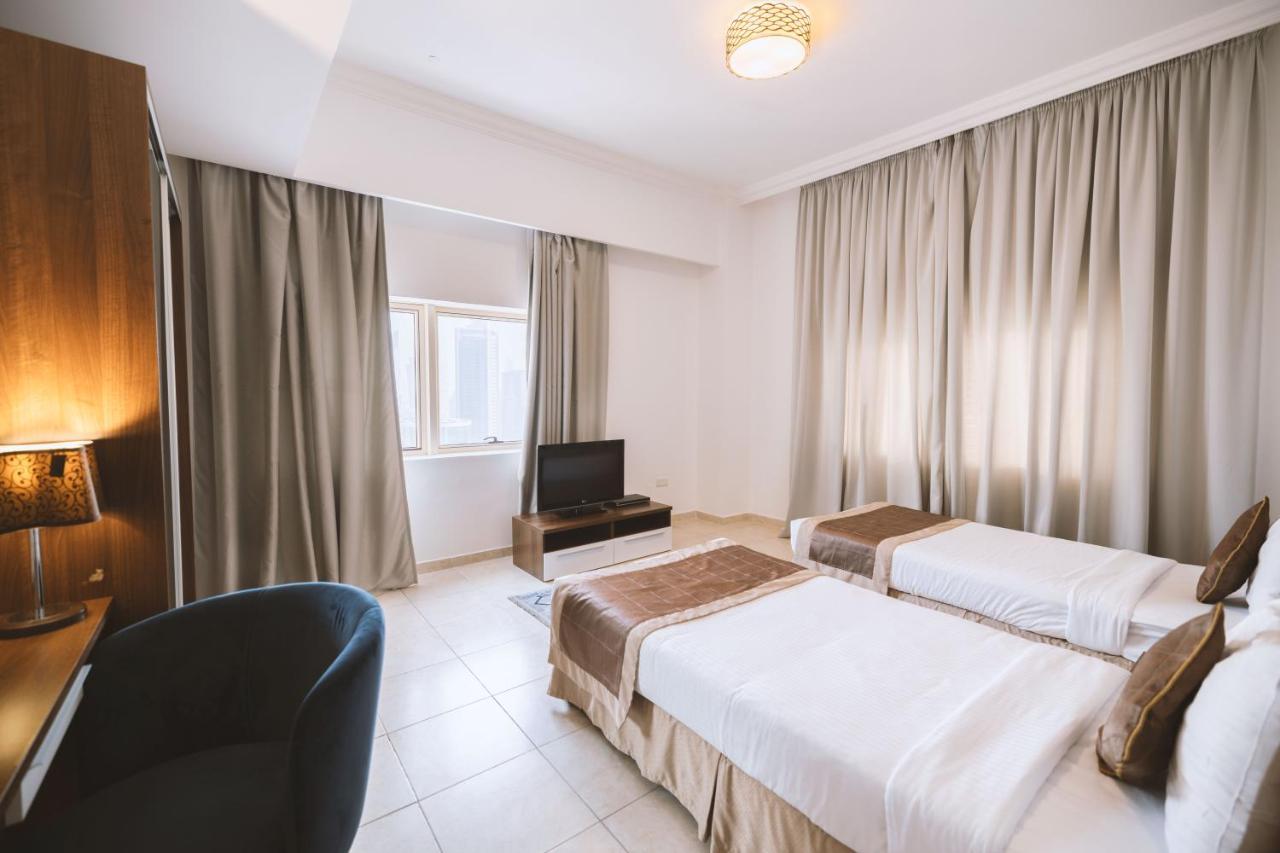 דוחה Magnum Hotel & Suites West Bay מראה חיצוני תמונה