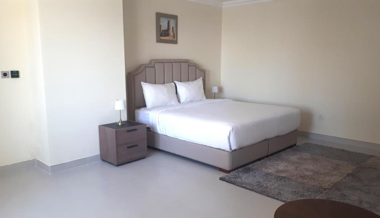 דוחה Magnum Hotel & Suites West Bay מראה חיצוני תמונה