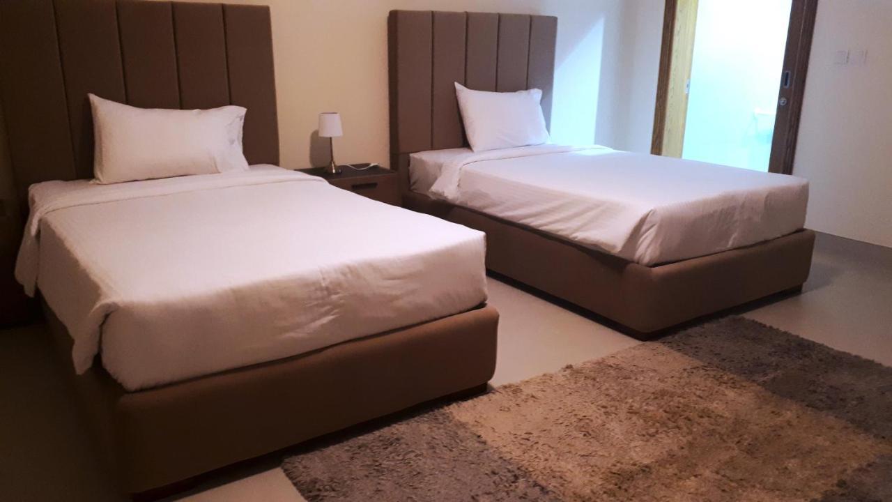 דוחה Magnum Hotel & Suites West Bay מראה חיצוני תמונה