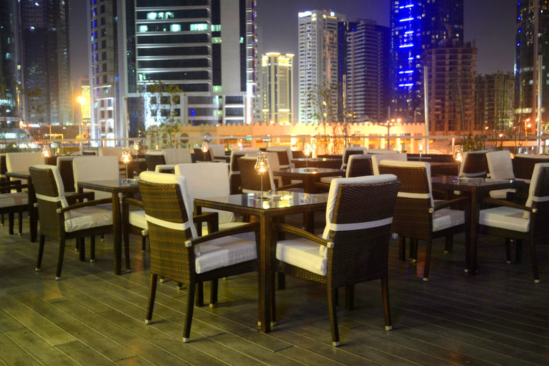 דוחה Magnum Hotel & Suites West Bay מראה חיצוני תמונה